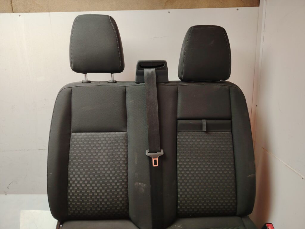 ASIENTO DELANTERO DERECHO 136395