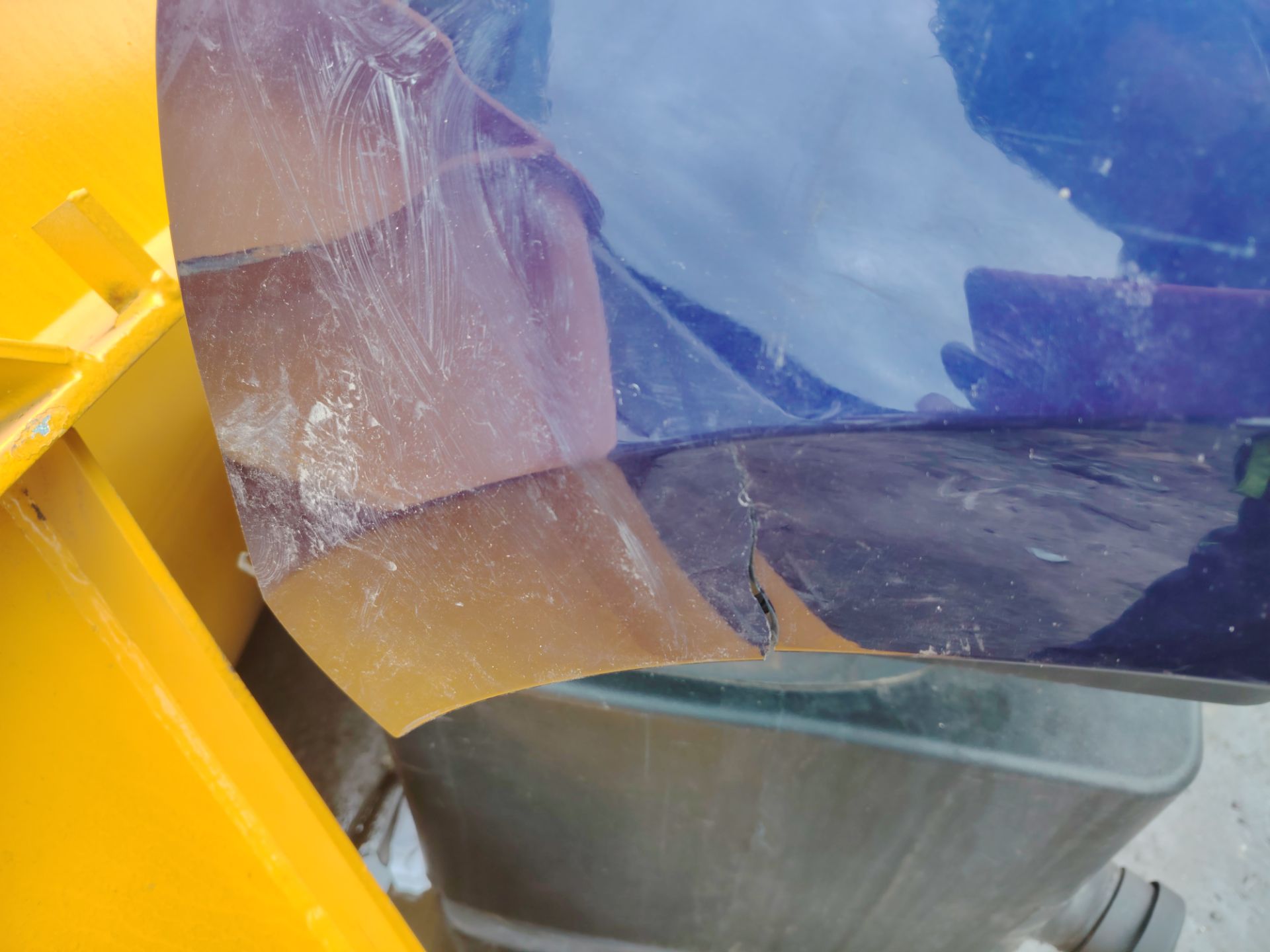 PARAGOLPES DELANTERO 136365