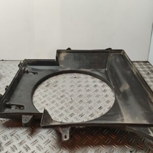 CALANDRA DELANTERA DE RADIADOR 135930