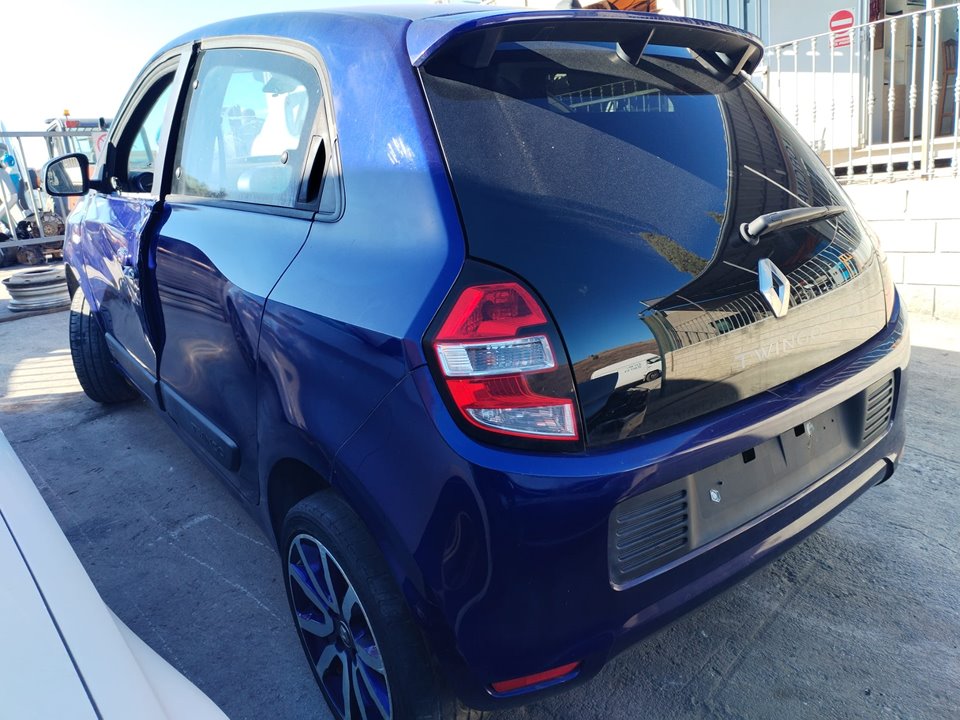 RENAULT TWINGO III del 1950