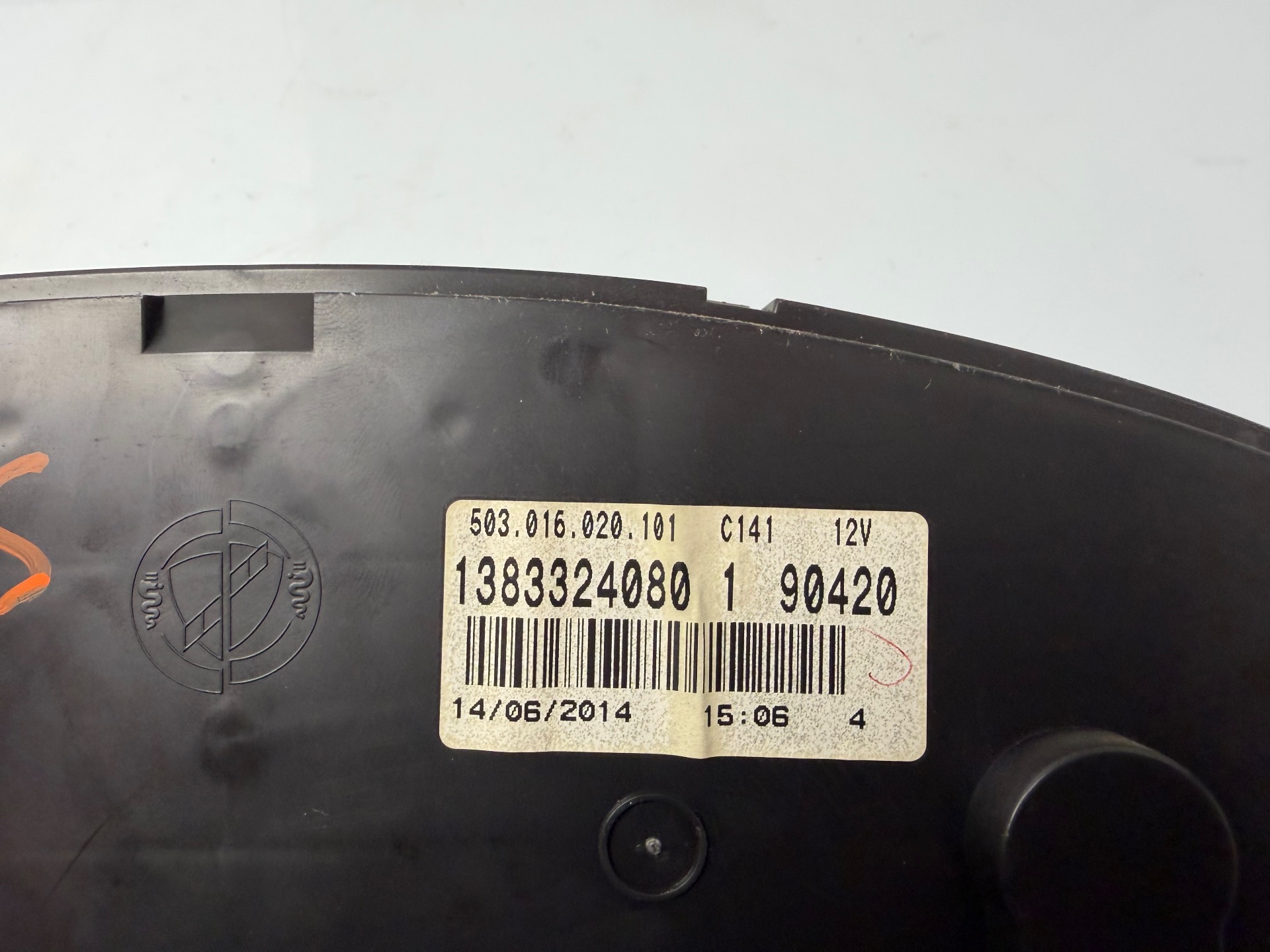 CUADRO INSTRUMENTOS 136047