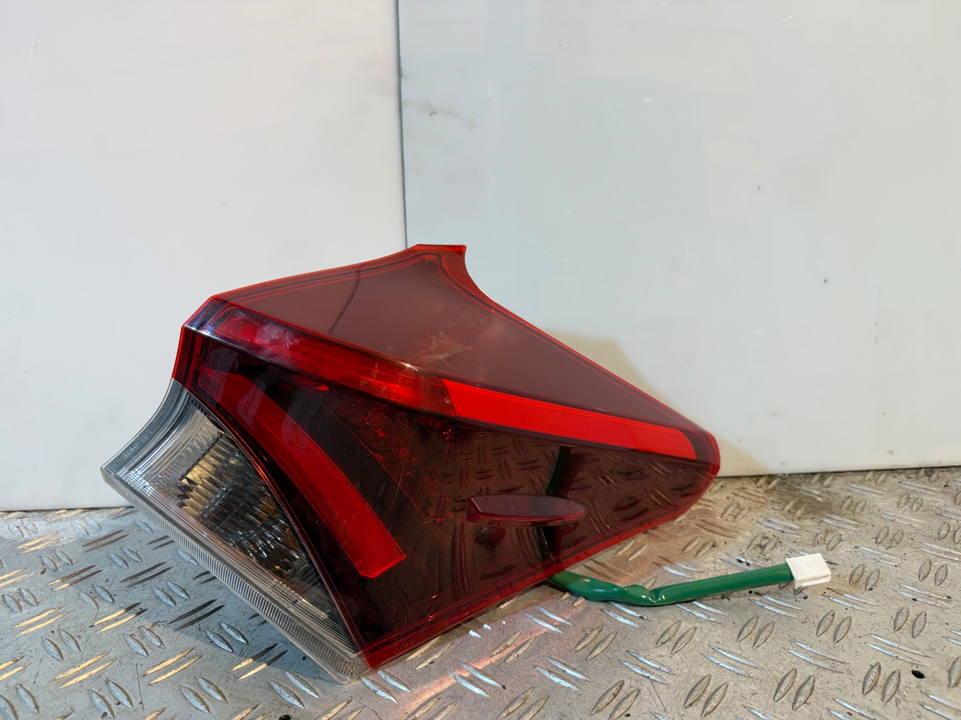 PILOTO TRASERO DERECHO 134997