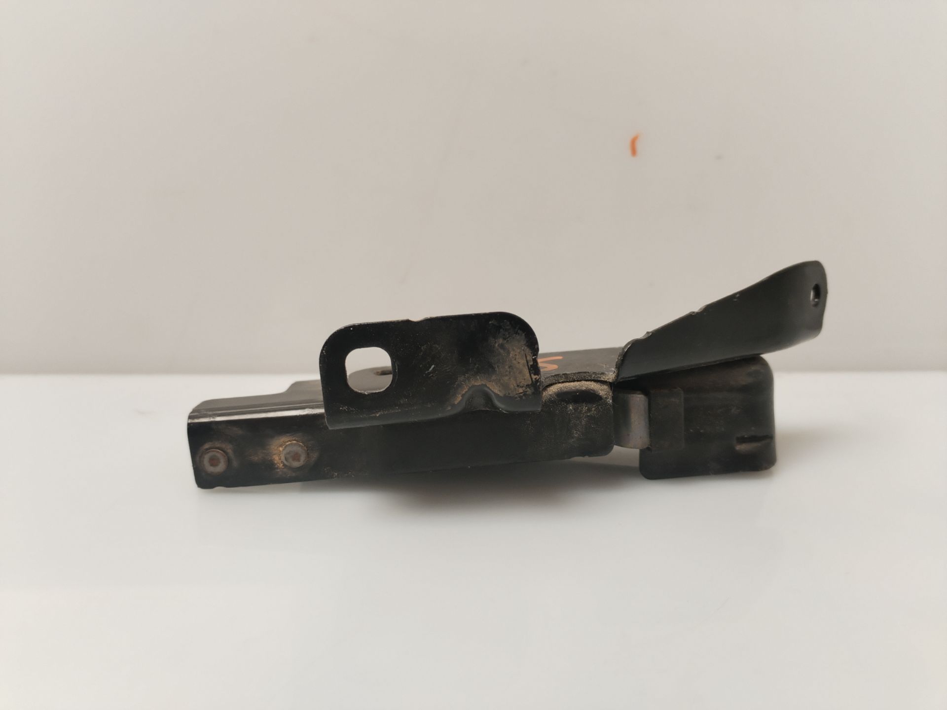 SOPORTE / GUIA PUERTA CORREDERA 136152