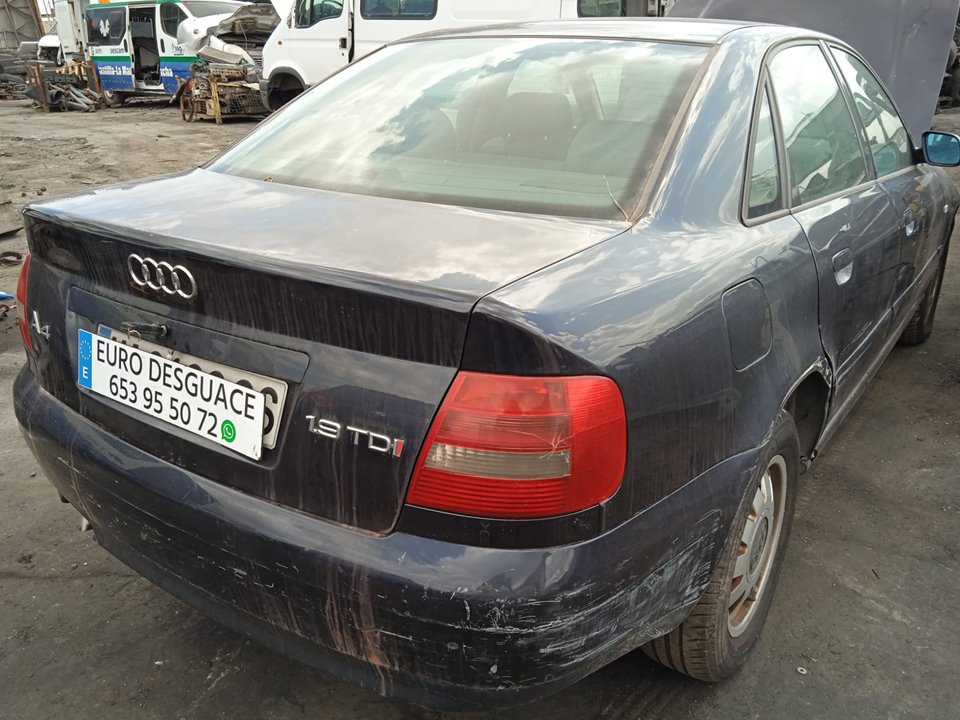 AUDI A4 AVANT (B5) del 1999