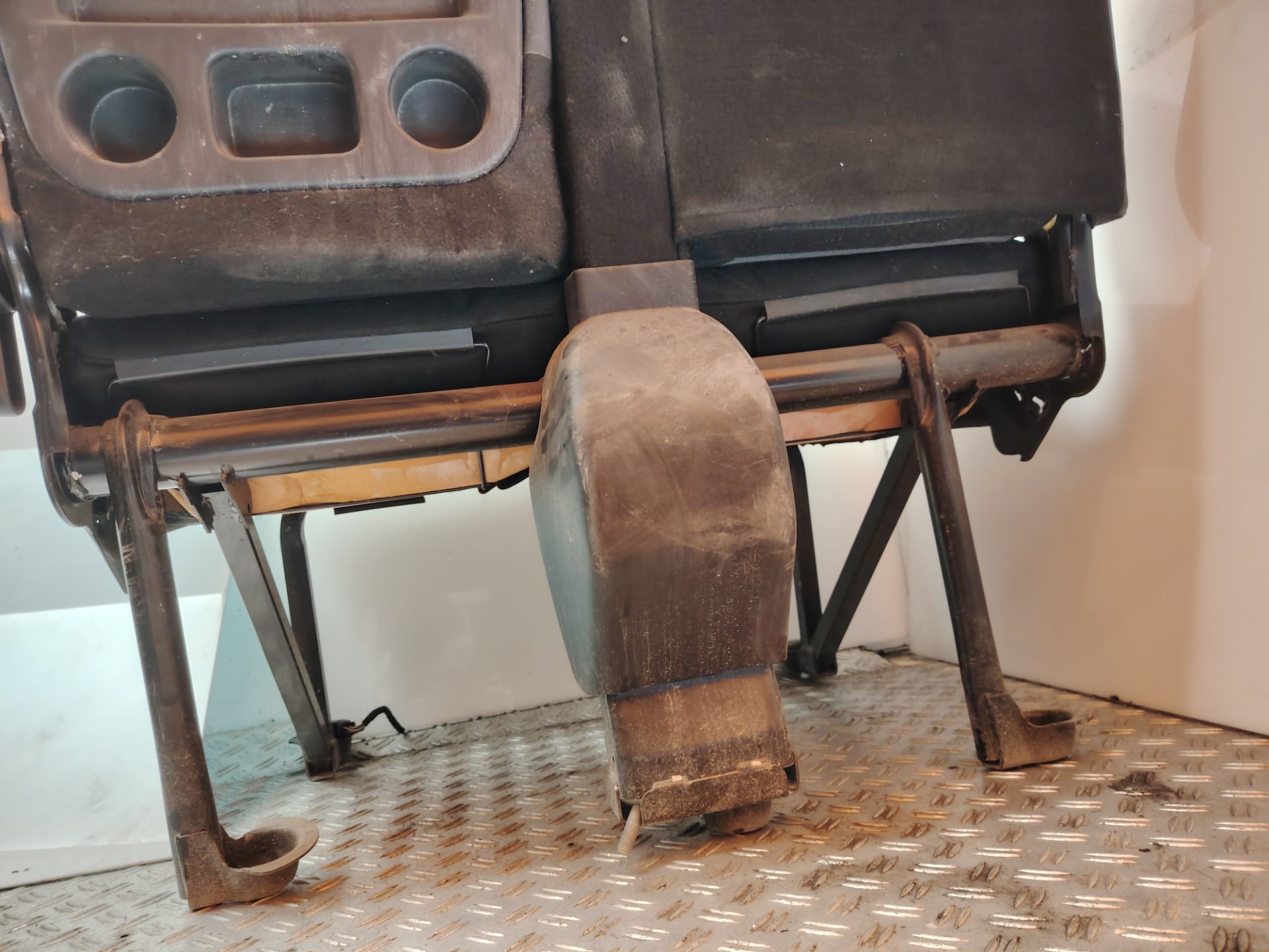 ASIENTO DELANTERO DERECHO 136394