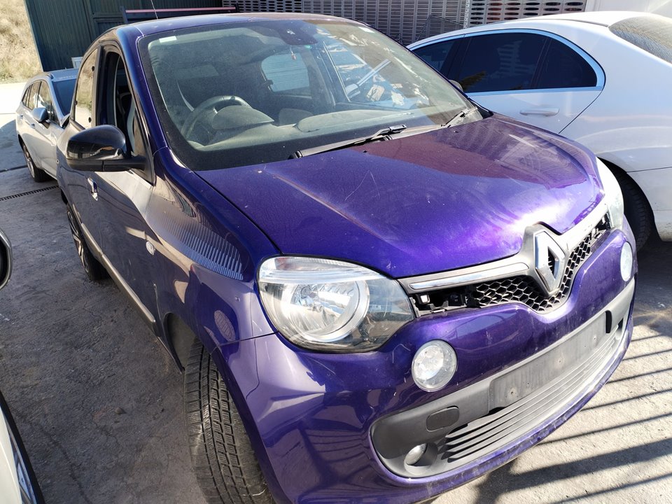 RENAULT TWINGO III del 1950
