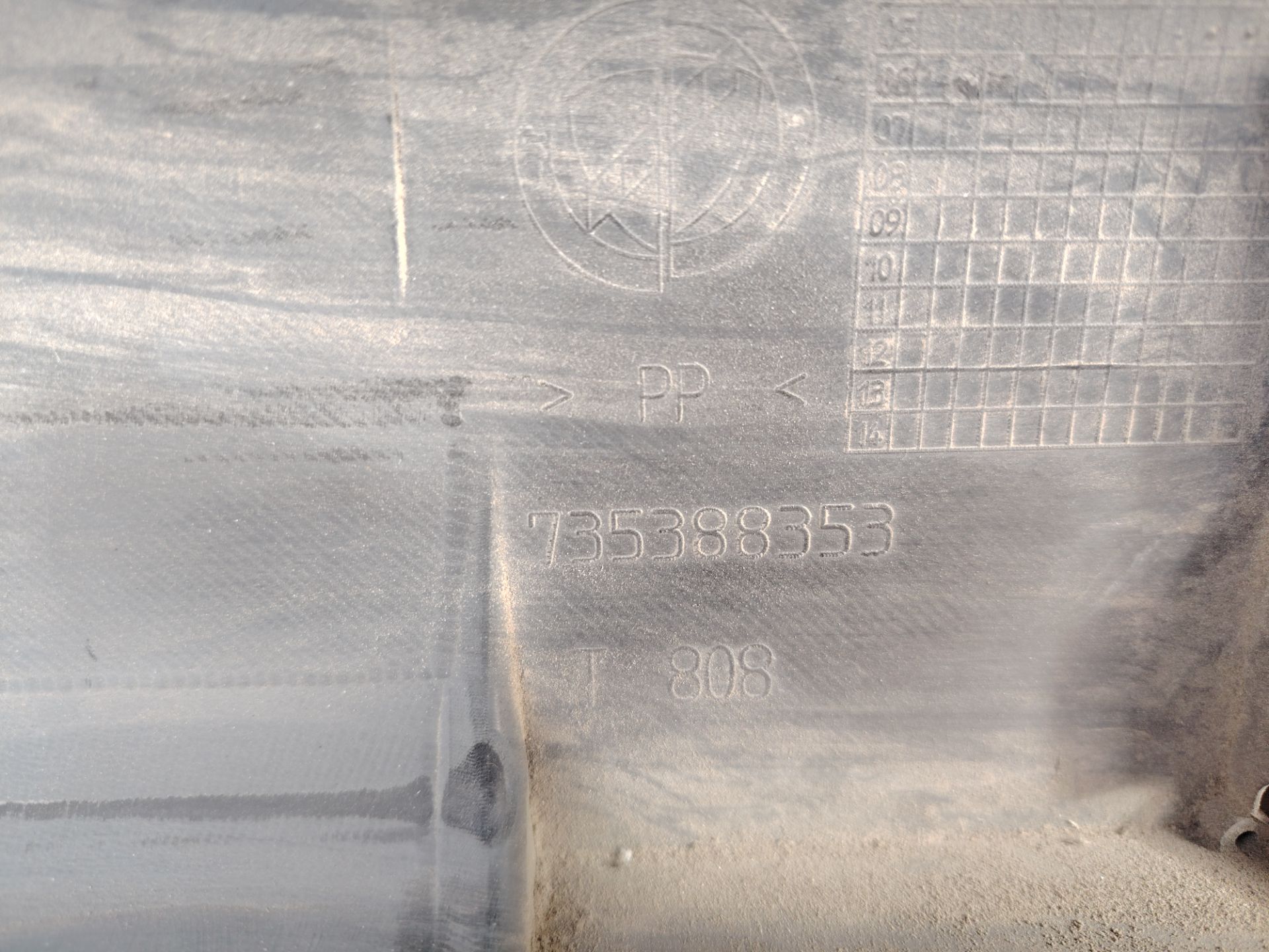 PARAGOLPES DELANTERO 136384