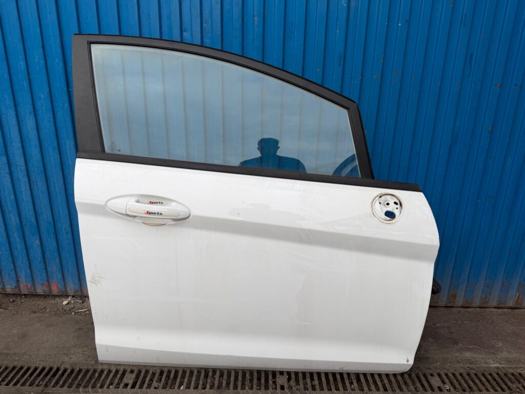 PUERTA DELANTERA DERECHA 135922