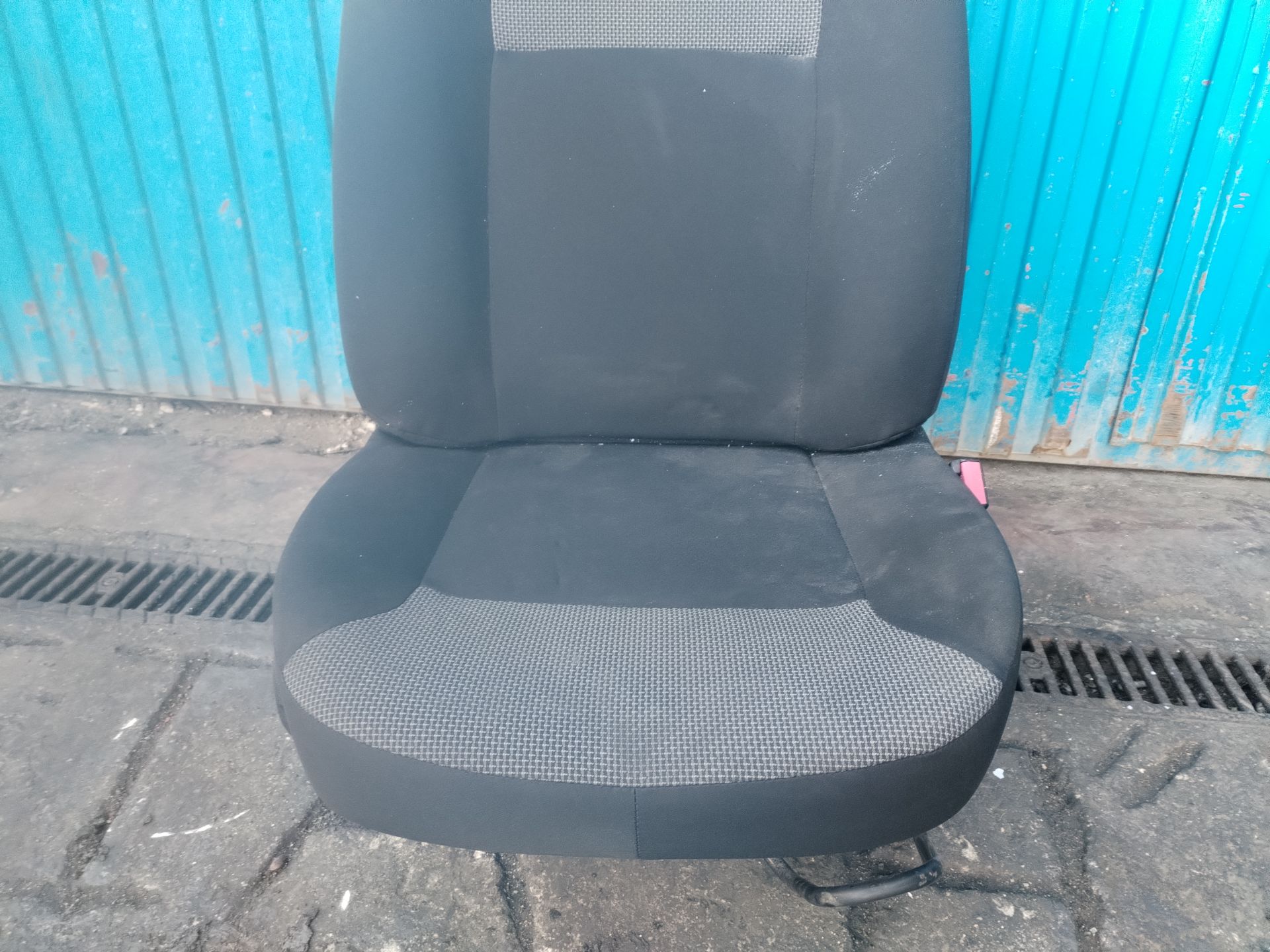 ASIENTO DELANTERO DERECHO 136415