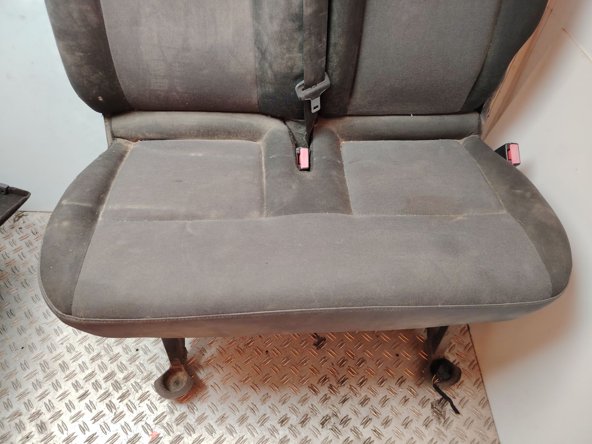 ASIENTO DELANTERO DERECHO 136394