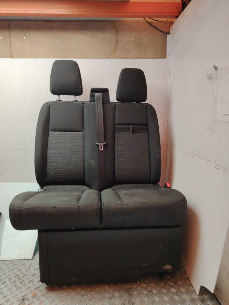 ASIENTO DELANTERO DERECHO 136395