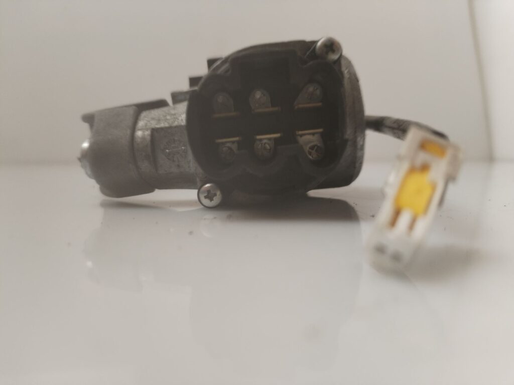 CONMUTADOR DE ARRANQUE 136420