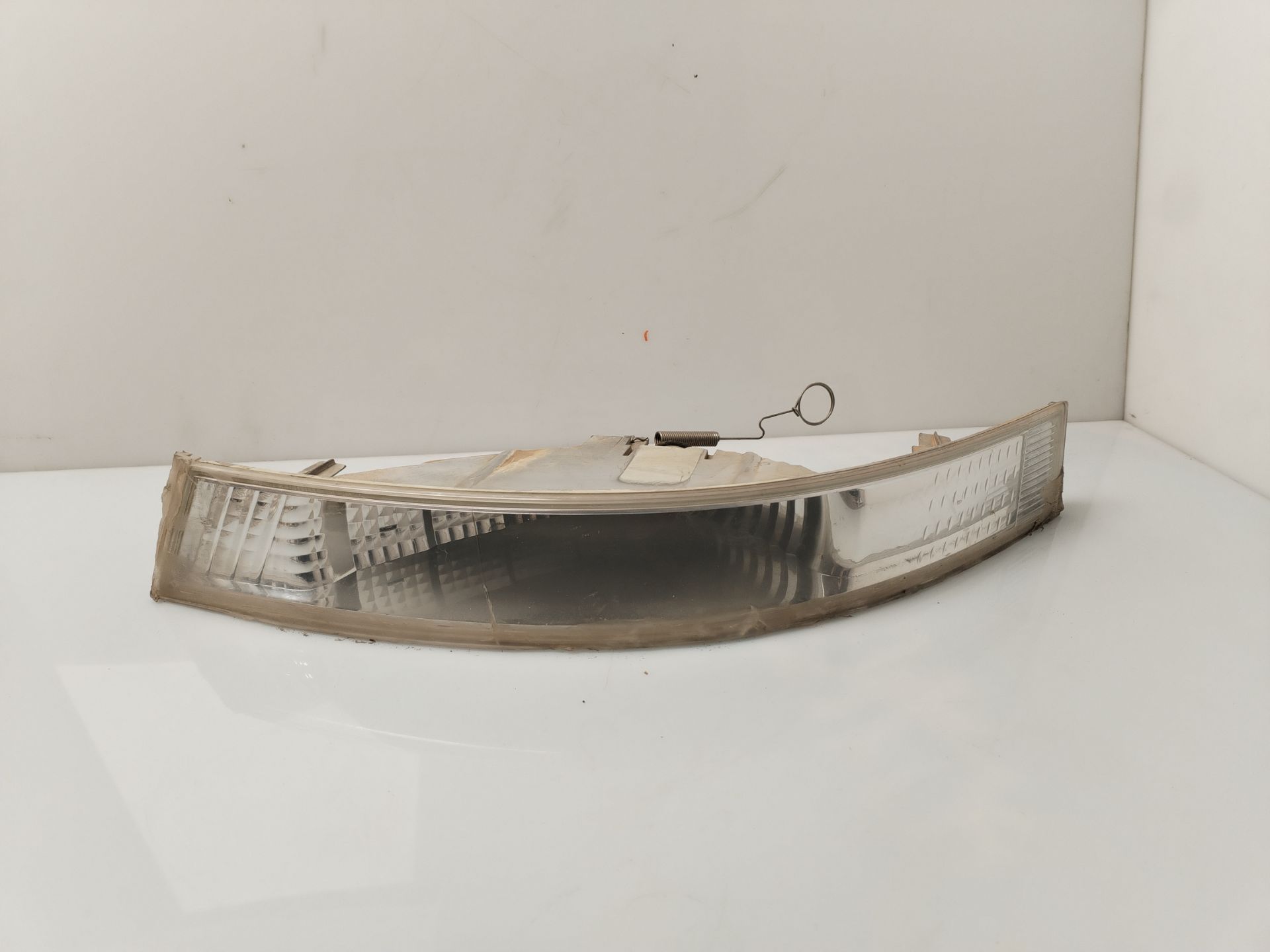 PILOTO DELANTERO IZQUIERDO 136243