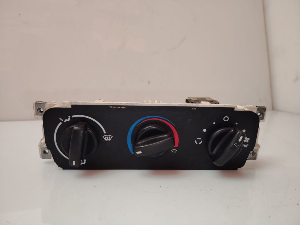 MANDO CALEFACCION / AIRE ACONDICIONADO 136524