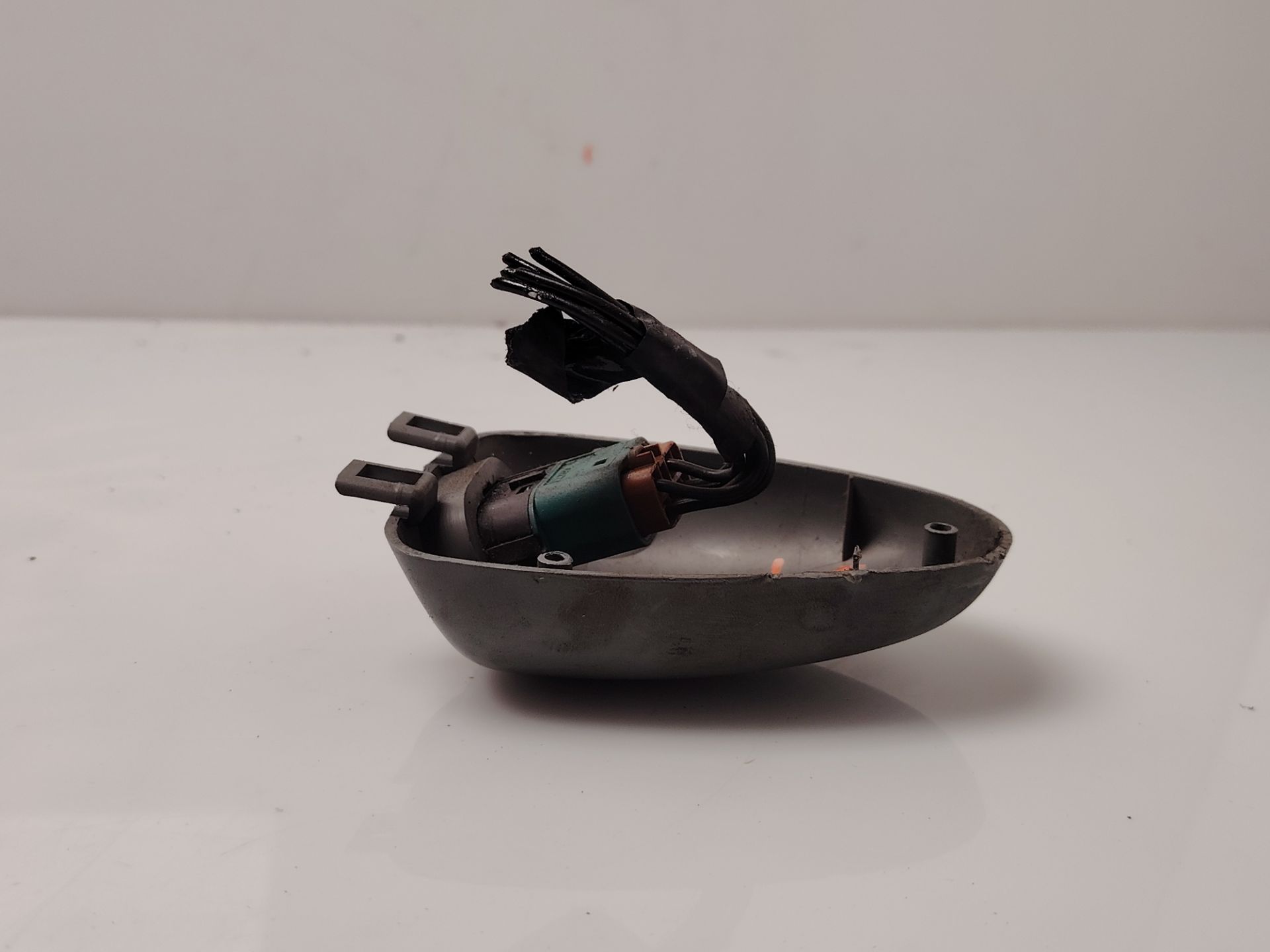 MANDO ELEVALUNAS DELANTERO DERECHO 136324