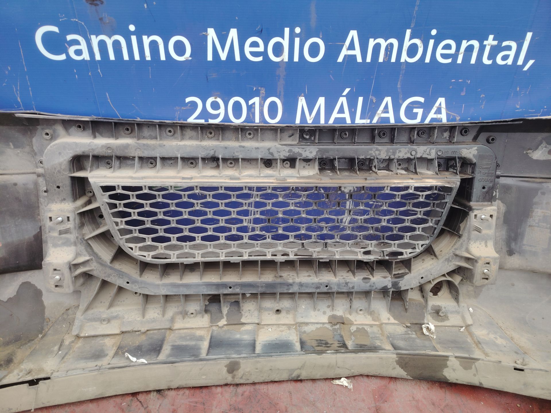 PARAGOLPES DELANTERO 136379