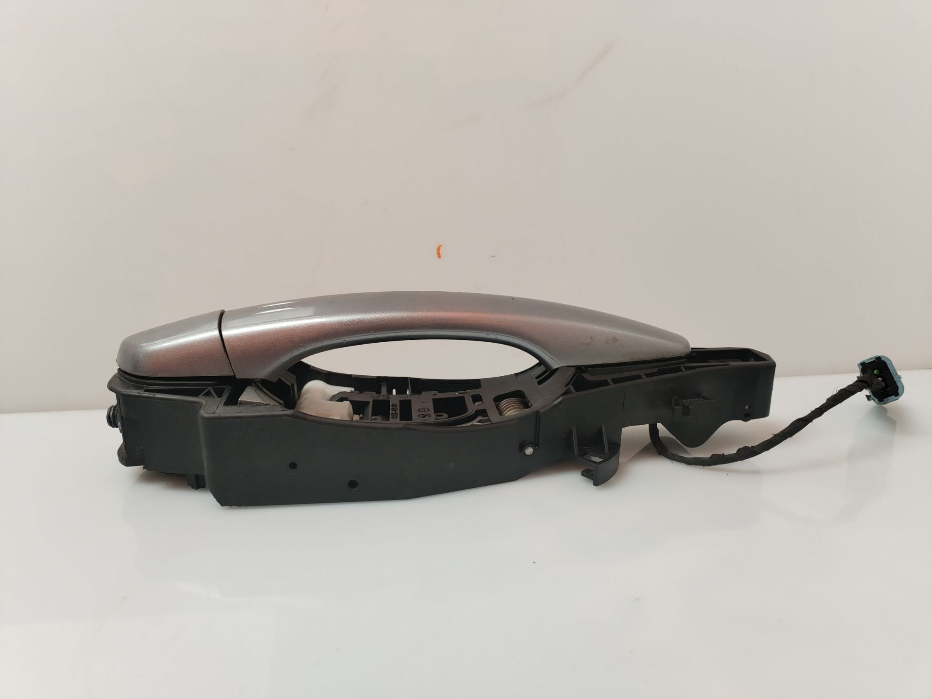 MANETA EXTERIOR DELANTERA DERECHA 136126