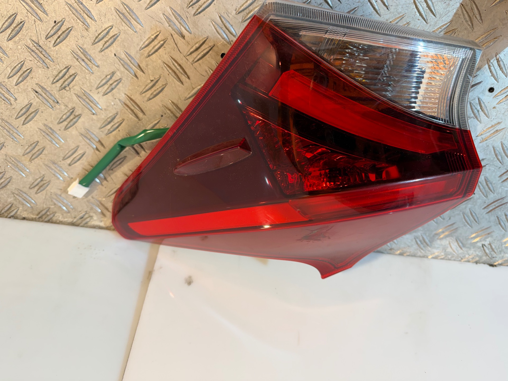 PILOTO TRASERO DERECHO 134997