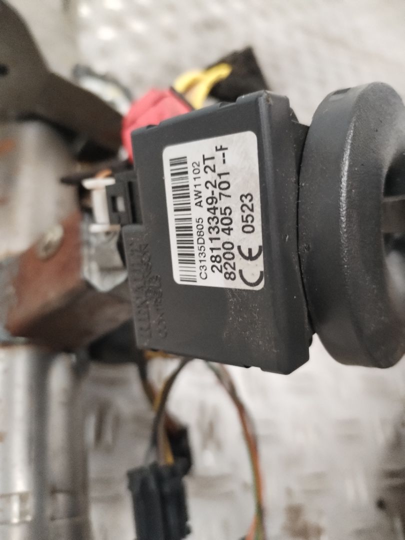 COLUMNA DIRECCION 136240