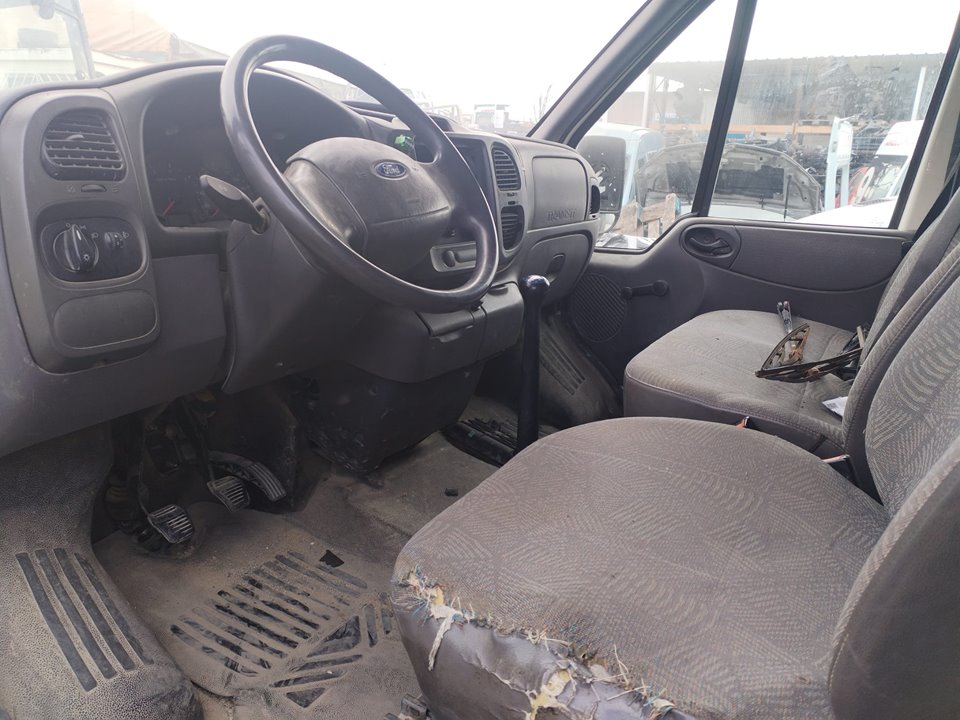 FORD TRANSIT COMBI (FY) del 2004