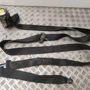 CINTURON SEGURIDAD DELANTERO DERECHO 135481