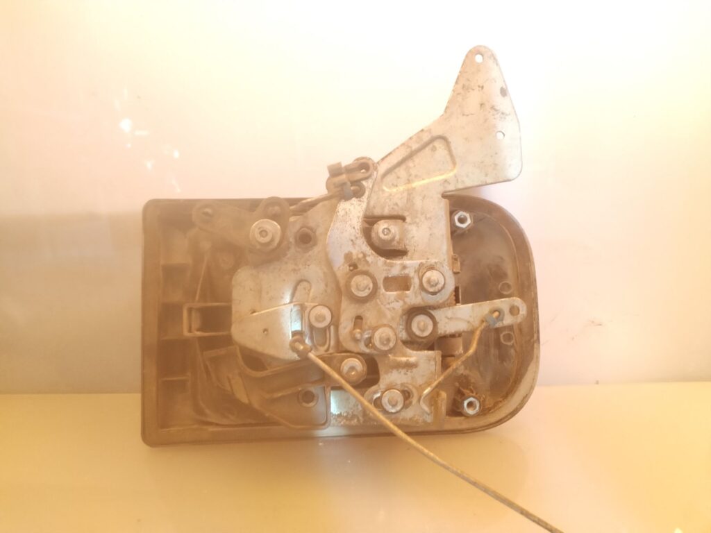 MANETA EXTERIOR LATERAL DERECHA 137041