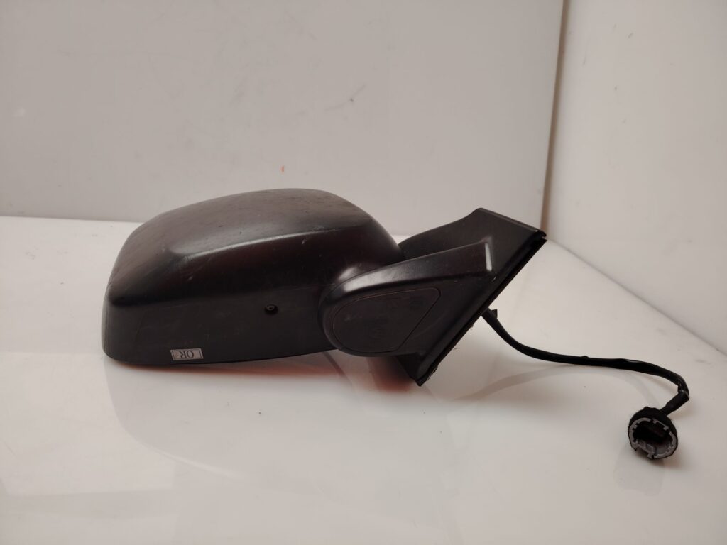 RETROVISOR DERECHO 137777