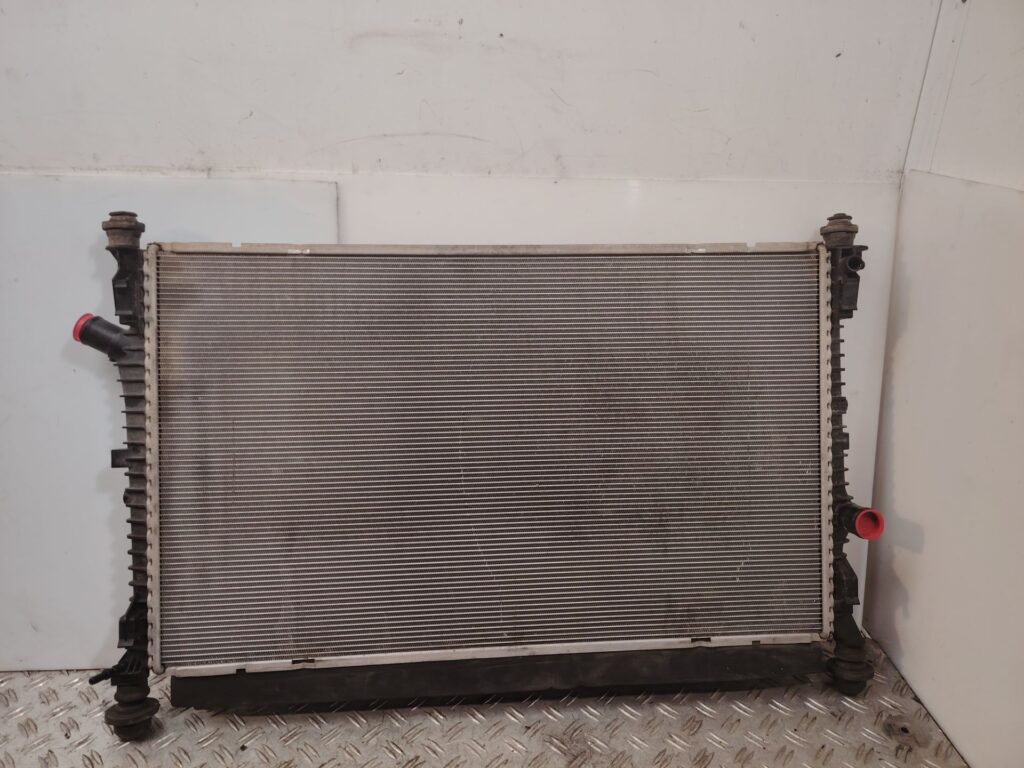 RADIADOR AGUA 137043