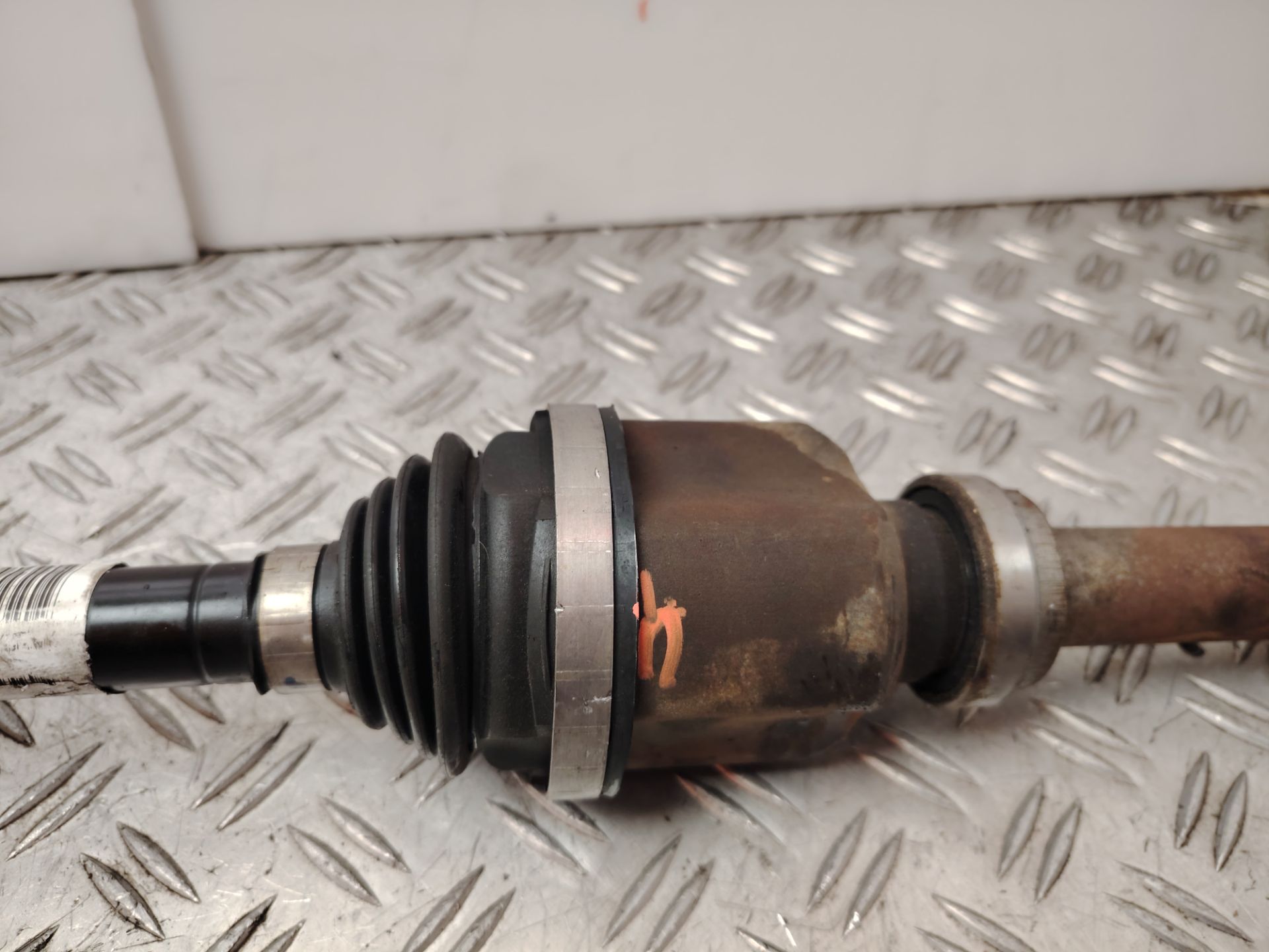 TRANSMISION DELANTERA DERECHA 137129