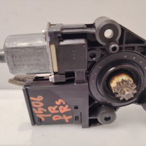 MOTOR ELEVALUNAS TRASERO DERECHO 136662