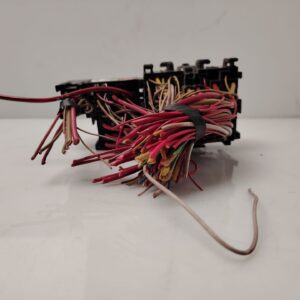 CAJA RELES / FUSIBLES 138316