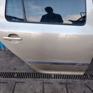 PUERTA TRASERA DERECHA 137863