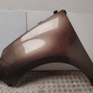 ALETA DELANTERA IZQUIERDA 136660