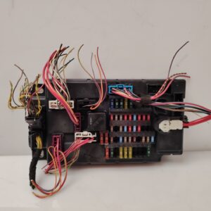 CAJA RELES / FUSIBLES 138264