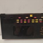 CAJA RELES / FUSIBLES 137588