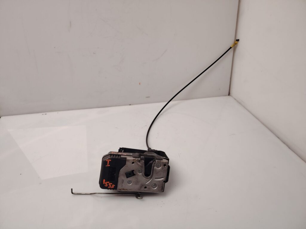 CERRADURA PUERTA DELANTERA IZQUIERDA 136920