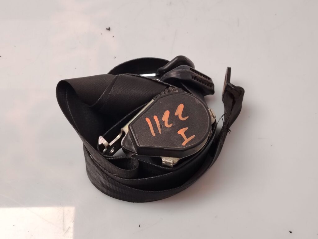 CINTURON SEGURIDAD DELANTERO IZQUIERDO 136921