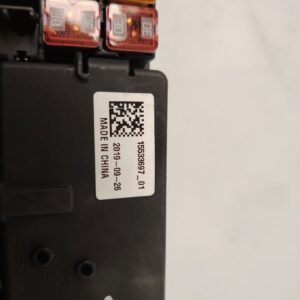 CAJA RELES / FUSIBLES 137395