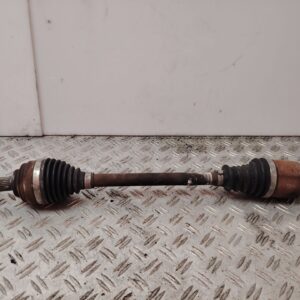 TRANSMISION DELANTERA IZQUIERDA 137982