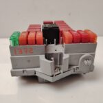 CAJA RELES / FUSIBLES 137770