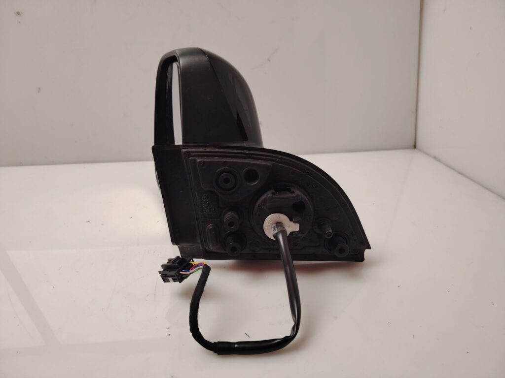 RETROVISOR IZQUIERDO 138017