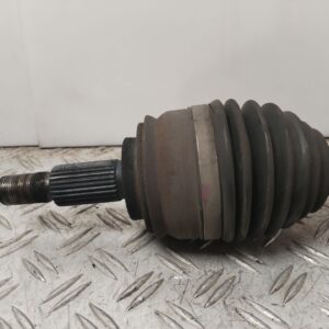 TRANSMISION DELANTERA IZQUIERDA 135728