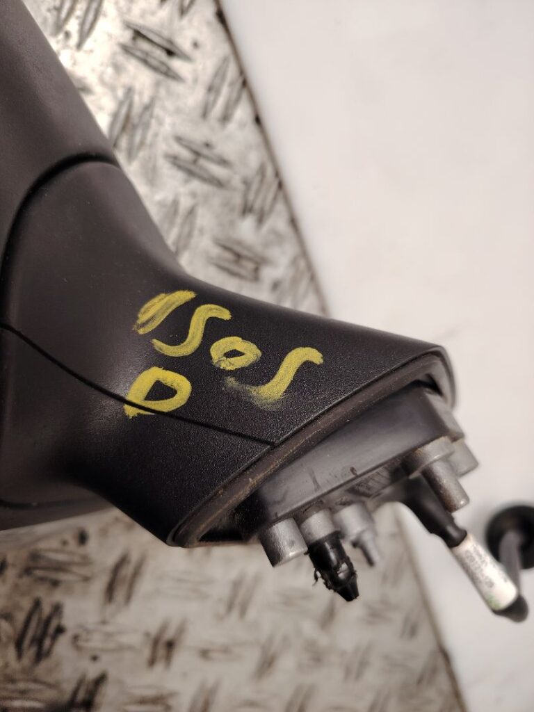 RETROVISOR DERECHO 137281