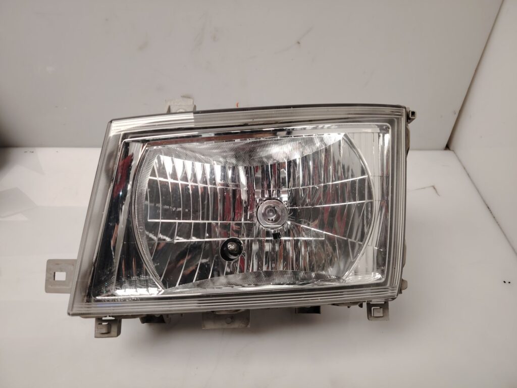 FARO IZQUIERDO 137353