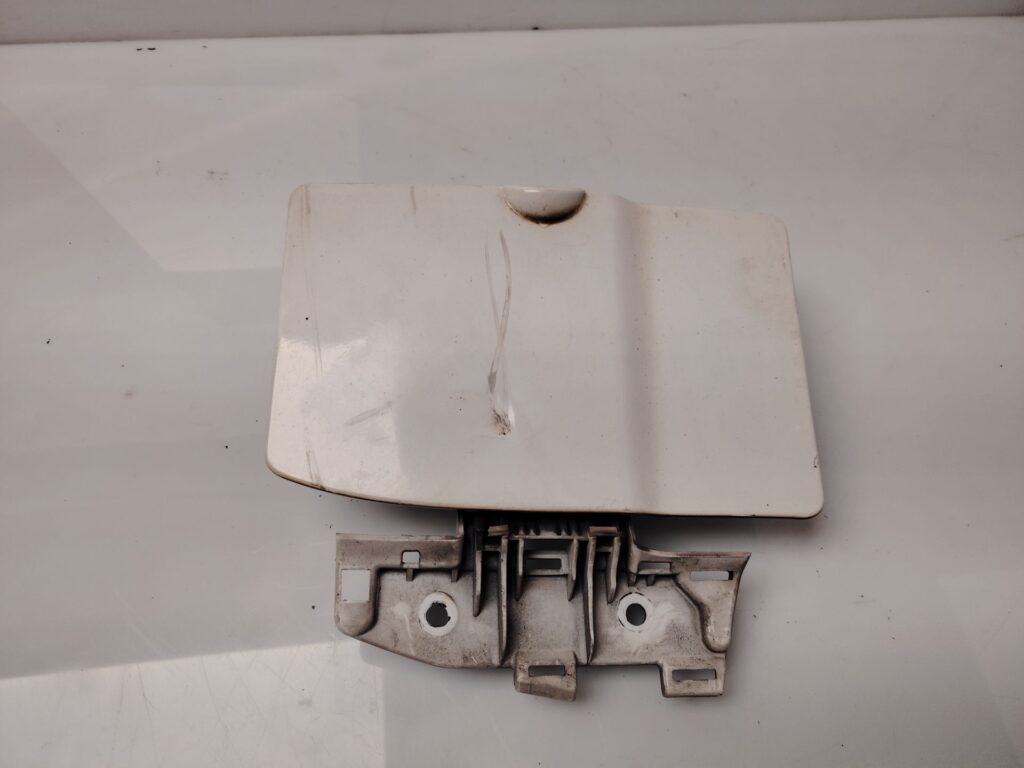 TAPA EXTERIOR COMBUSTIBLE 136923