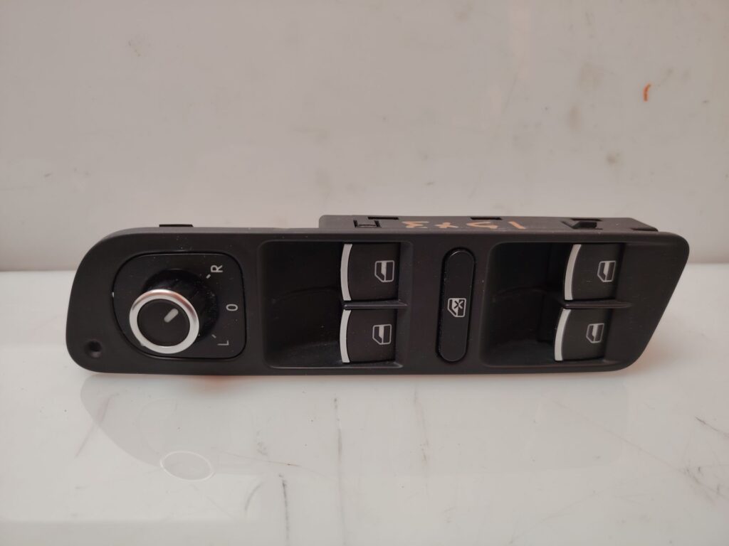 MANDO ELEVALUNAS DELANTERO IZQUIERDO 138300