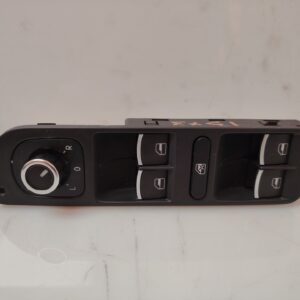 MANDO ELEVALUNAS DELANTERO IZQUIERDO 138300