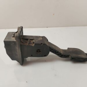 PEDAL ACELERADOR 136090