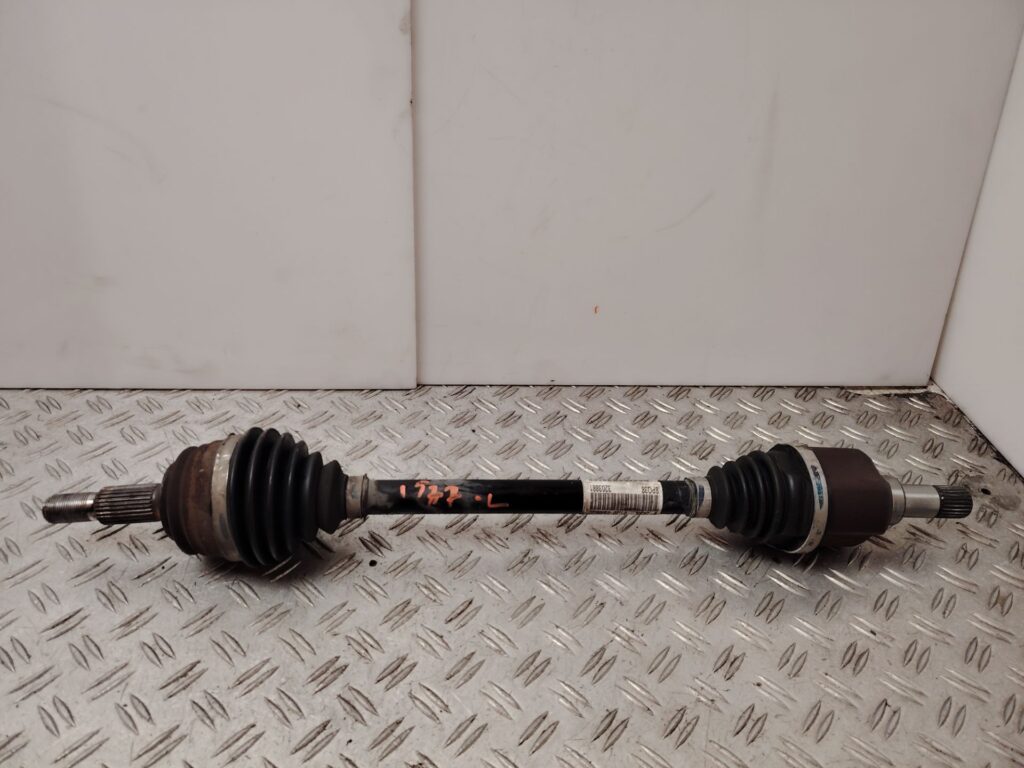 TRANSMISION DELANTERA IZQUIERDA 137128