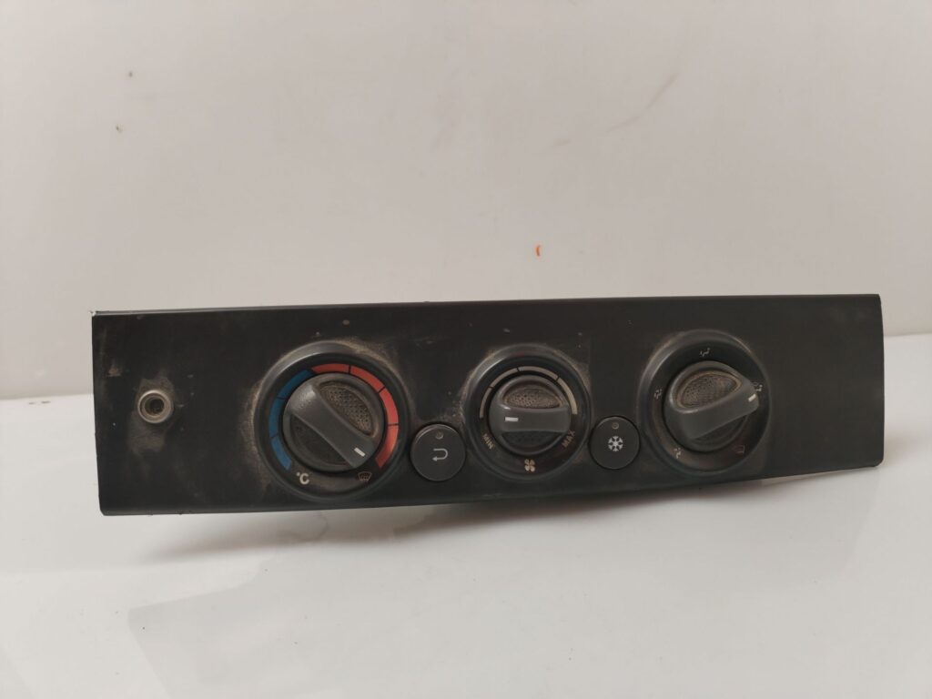 MANDO CALEFACCION / AIRE ACONDICIONADO 136097